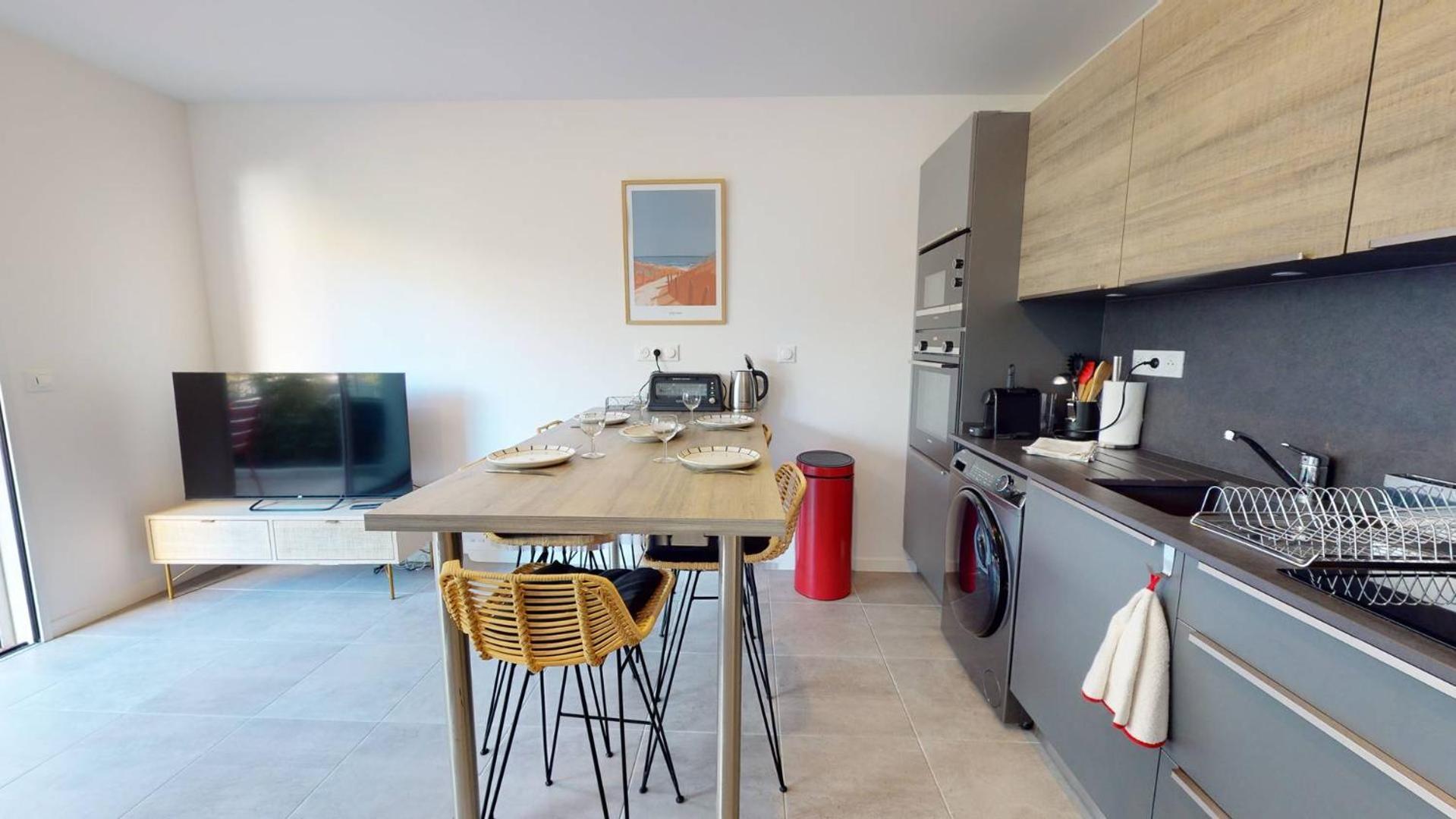 Apartment Terrasses Saint Georges: Tranquil Center Retreat Near Marine